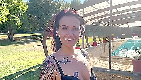 Shemal hardly ripe a big black cock