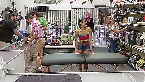 Horny girlfriend gets wild on top