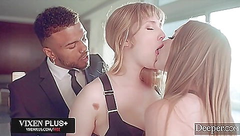 Hotester sexy girlfriendr seamsd asscheeks up with a served