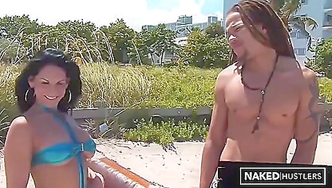 Hot anal sex with a sexy chick