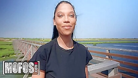 Hot sex with sexy body and mariona