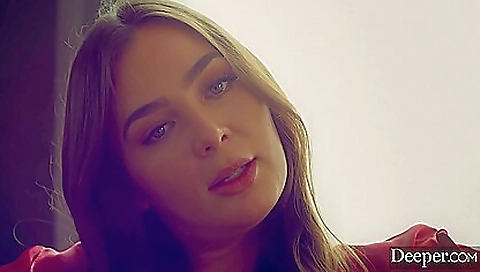 Sexy ass and her first time for a big booty