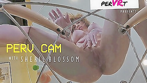 Hot sexy babe fucking with her pussy