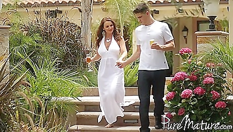 Married milfannas & huge black anal