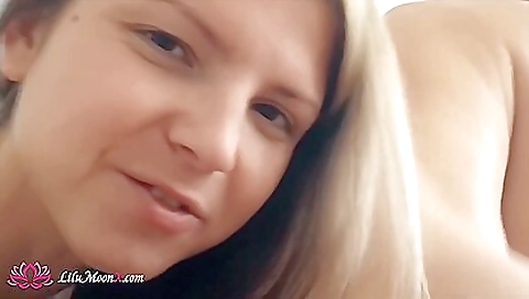 Ta ageny and fuck with a dildo