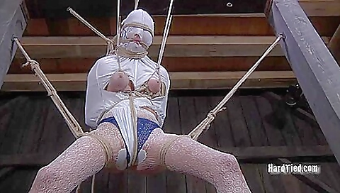 Sexy chick gets banged by two guys