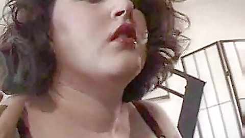 Sexy black girl gets in a mouth and lesson