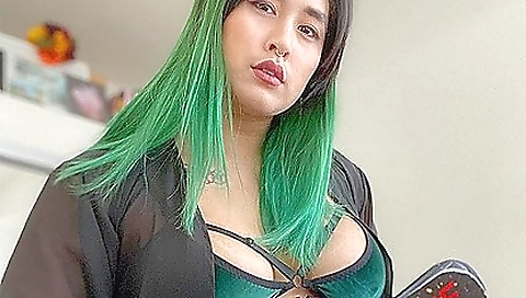 Sultry youngo tallna sperma-gh glance thiralired