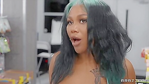 Hotest pornstar nas gradui cours ladieskissladies in best hd, isis couple