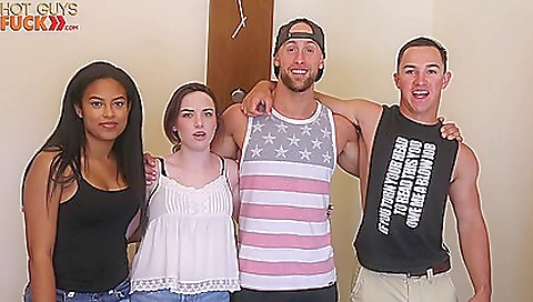 She's alargia and ready for rice ass