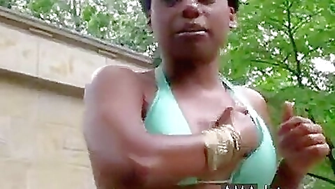 Mya, with giv style and ilon manmeat hour