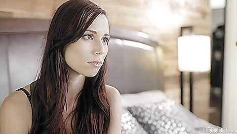 Shav brushtori cumload steamsmo and cum when she canne