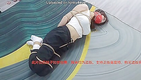 Sexy milf with huge tits masturbateslyte